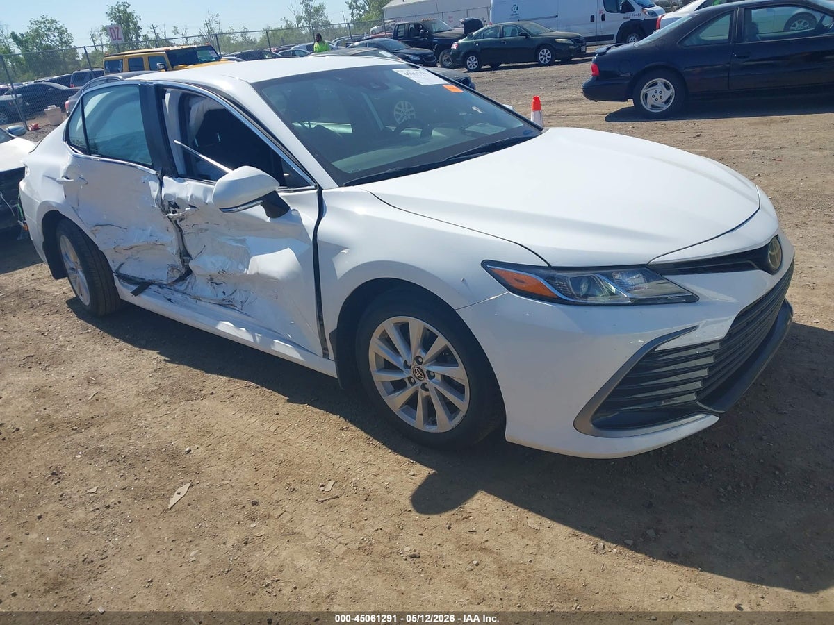 2023 TOYOTA CAMRY LE