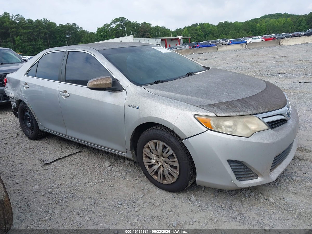 2014 TOYOTA CAMRY HYBRID LE