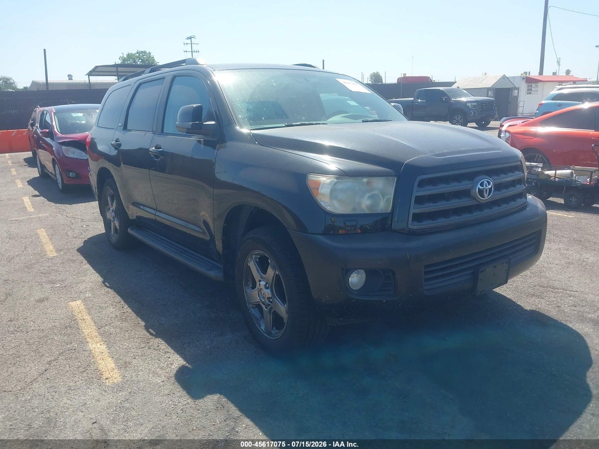 2011 TOYOTA SEQUOIA SR5 4.6L V8