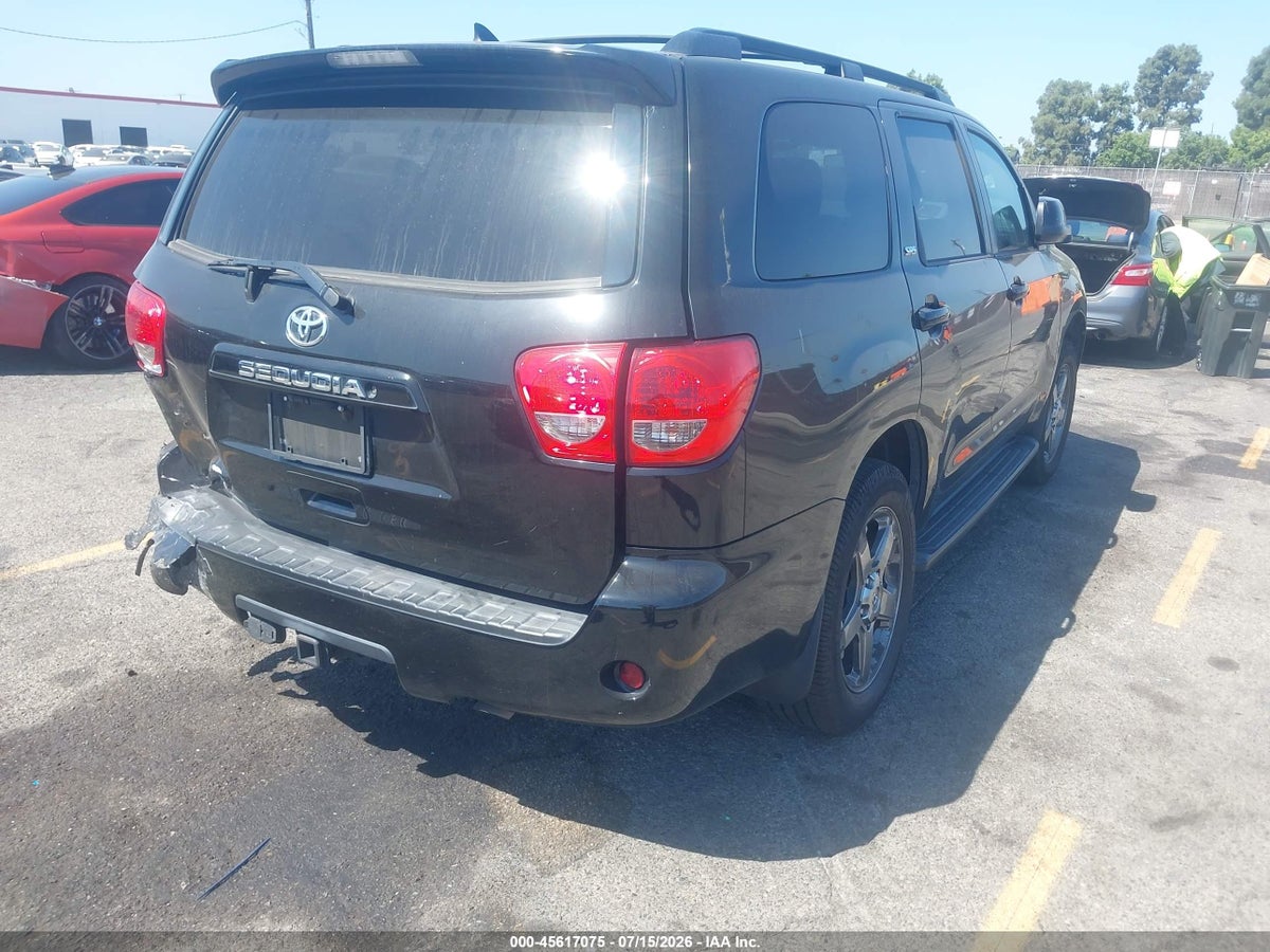 2011 TOYOTA SEQUOIA SR5 4.6L V8 — снимка 4