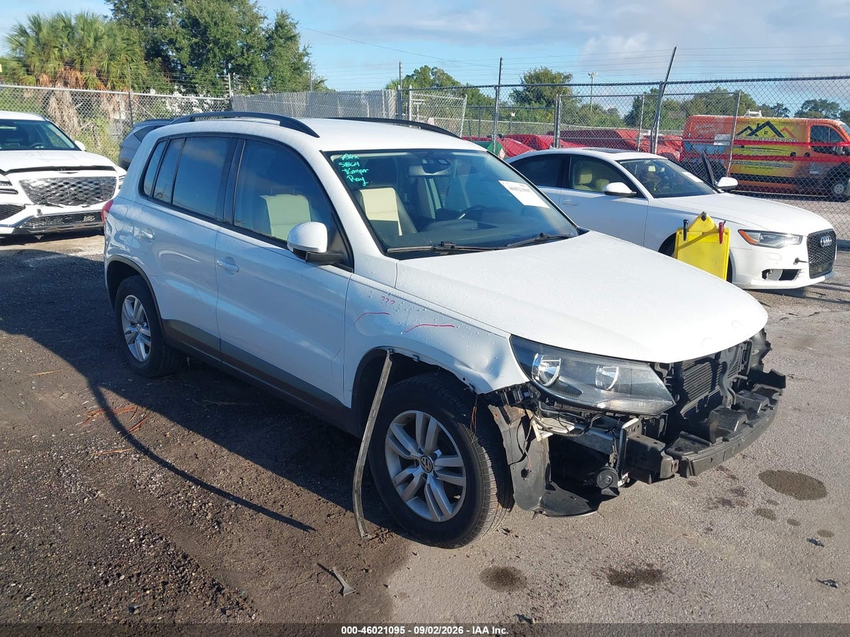 2016 VOLKSWAGEN TIGUAN S