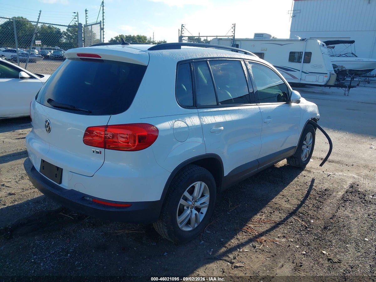 2016 VOLKSWAGEN TIGUAN S — снимка 4