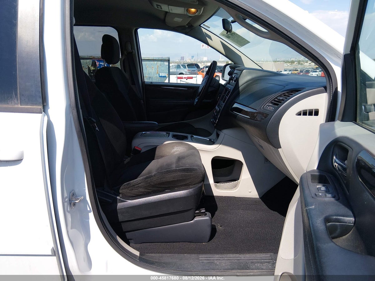 2016 DODGE GRAND CARAVAN SXT — снимка 5