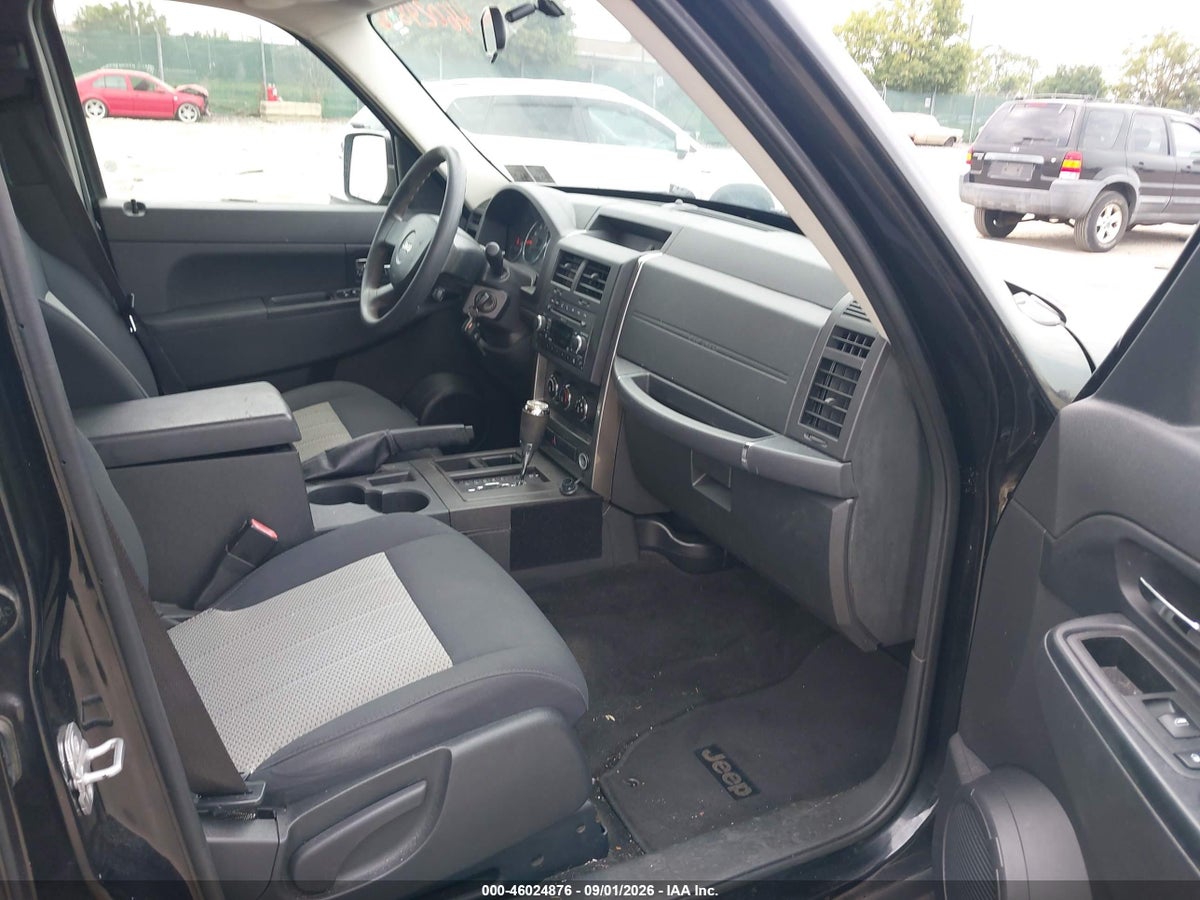 2010 JEEP LIBERTY SPORT — снимка 5