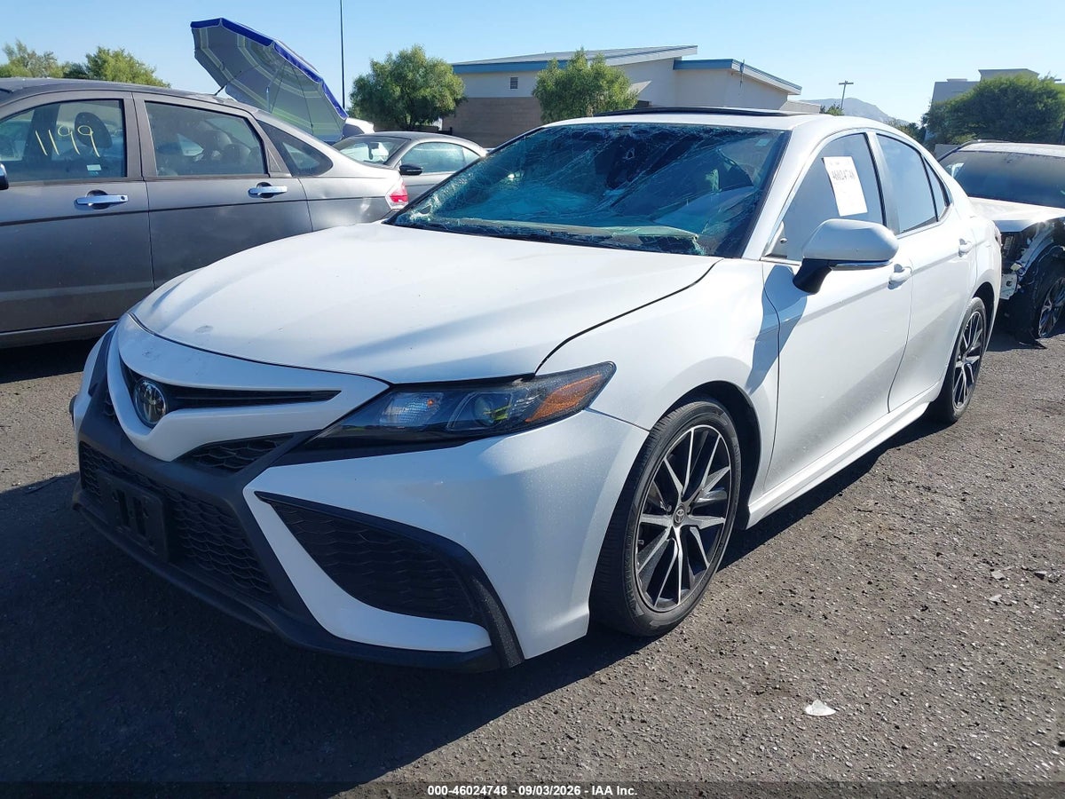 2022 TOYOTA CAMRY SE AWD — снимка 2