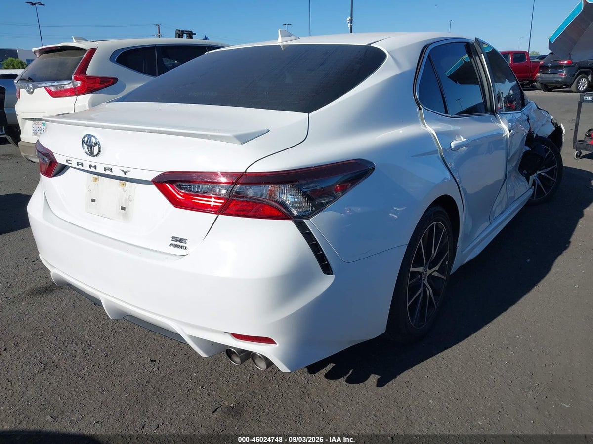 2022 TOYOTA CAMRY SE AWD — снимка 4