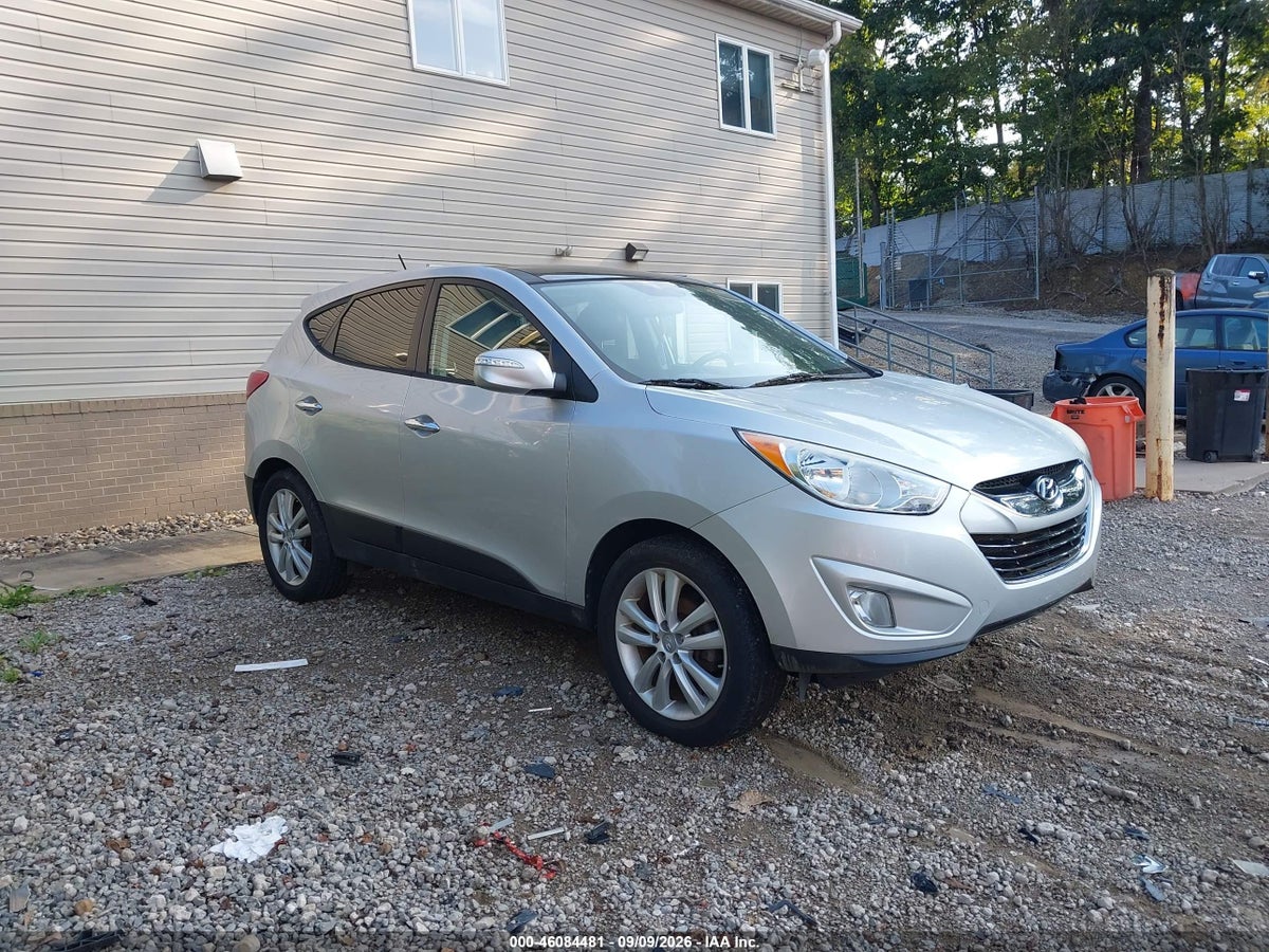 2010 HYUNDAI TUCSON LIMITED