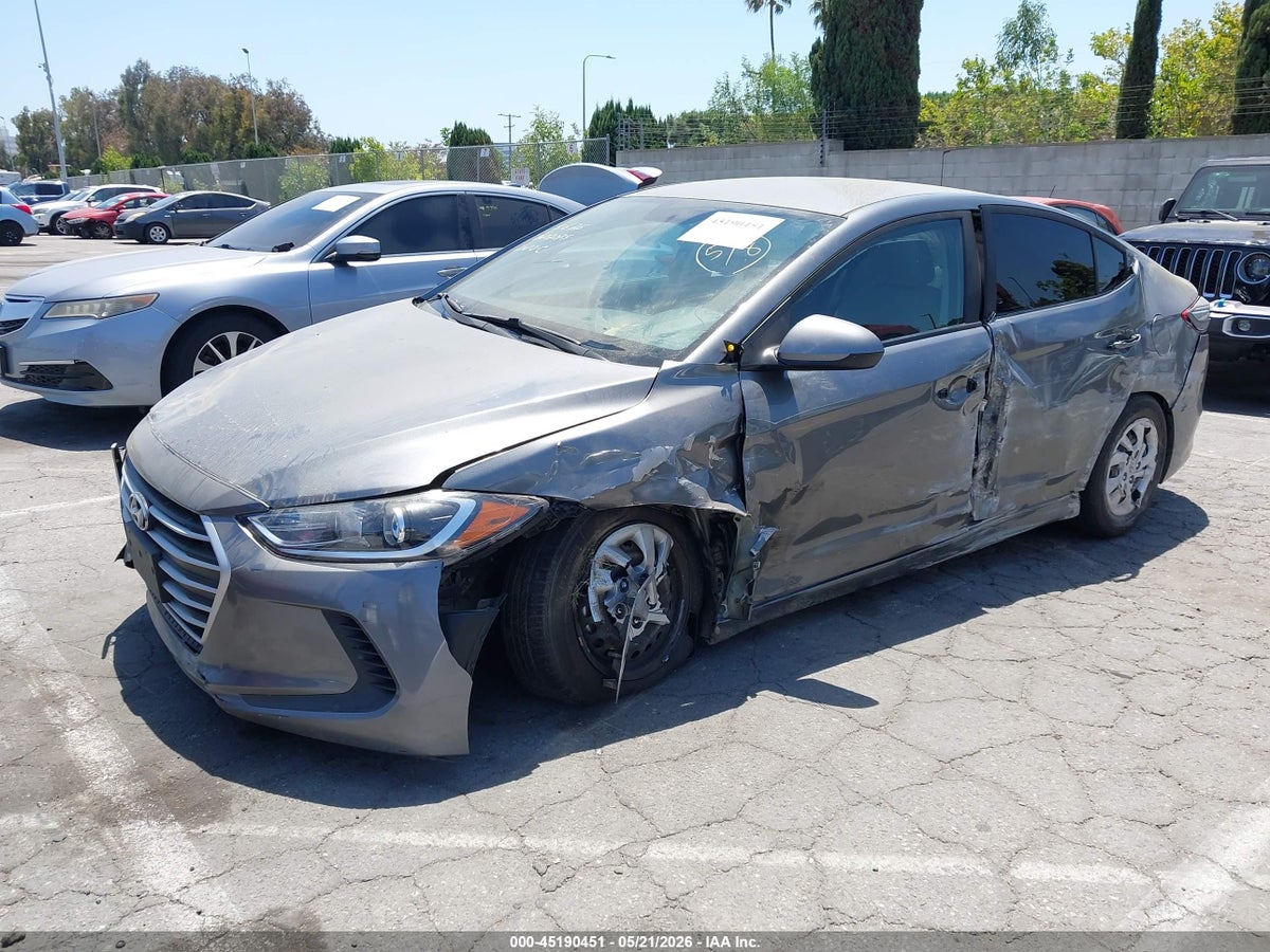 2018 HYUNDAI ELANTRA SE — снимка 2