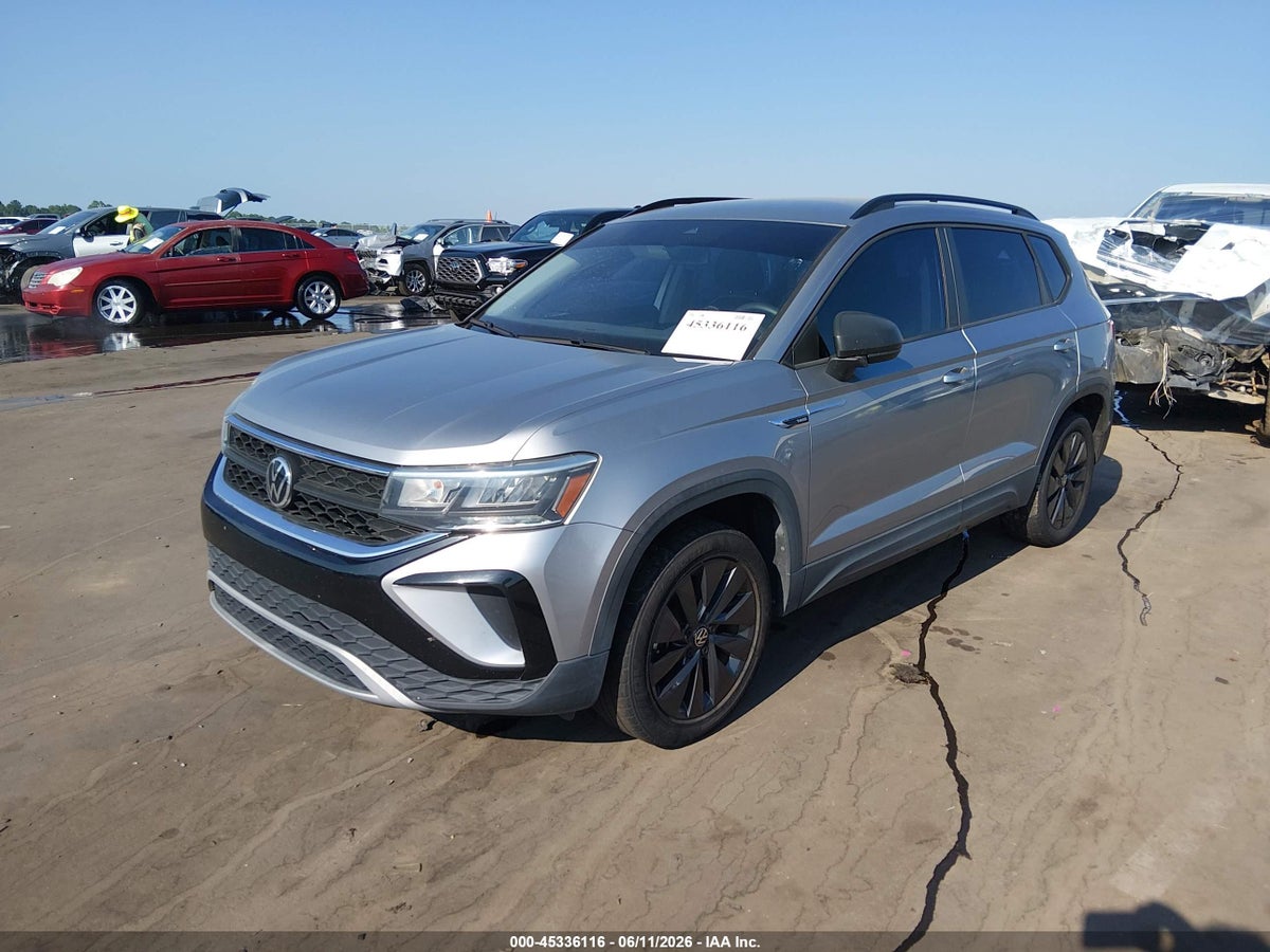 2022 VOLKSWAGEN TAOS 1.5T S — снимка 2