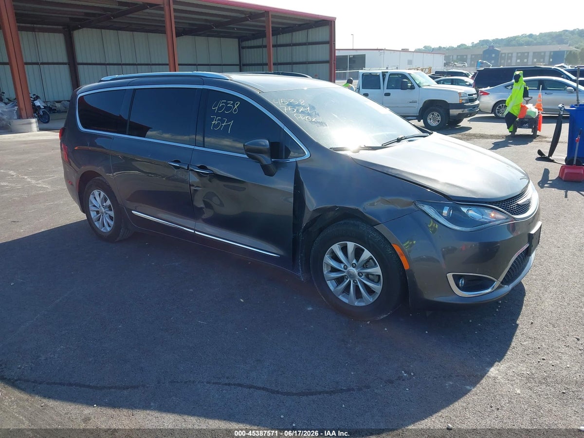 2018 CHRYSLER PACIFICA TOURING L