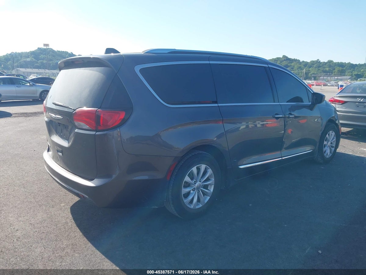 2018 CHRYSLER PACIFICA TOURING L — снимка 4