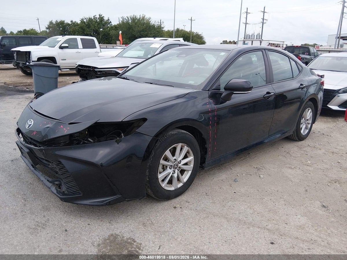 2025 TOYOTA CAMRY LE — снимка 2