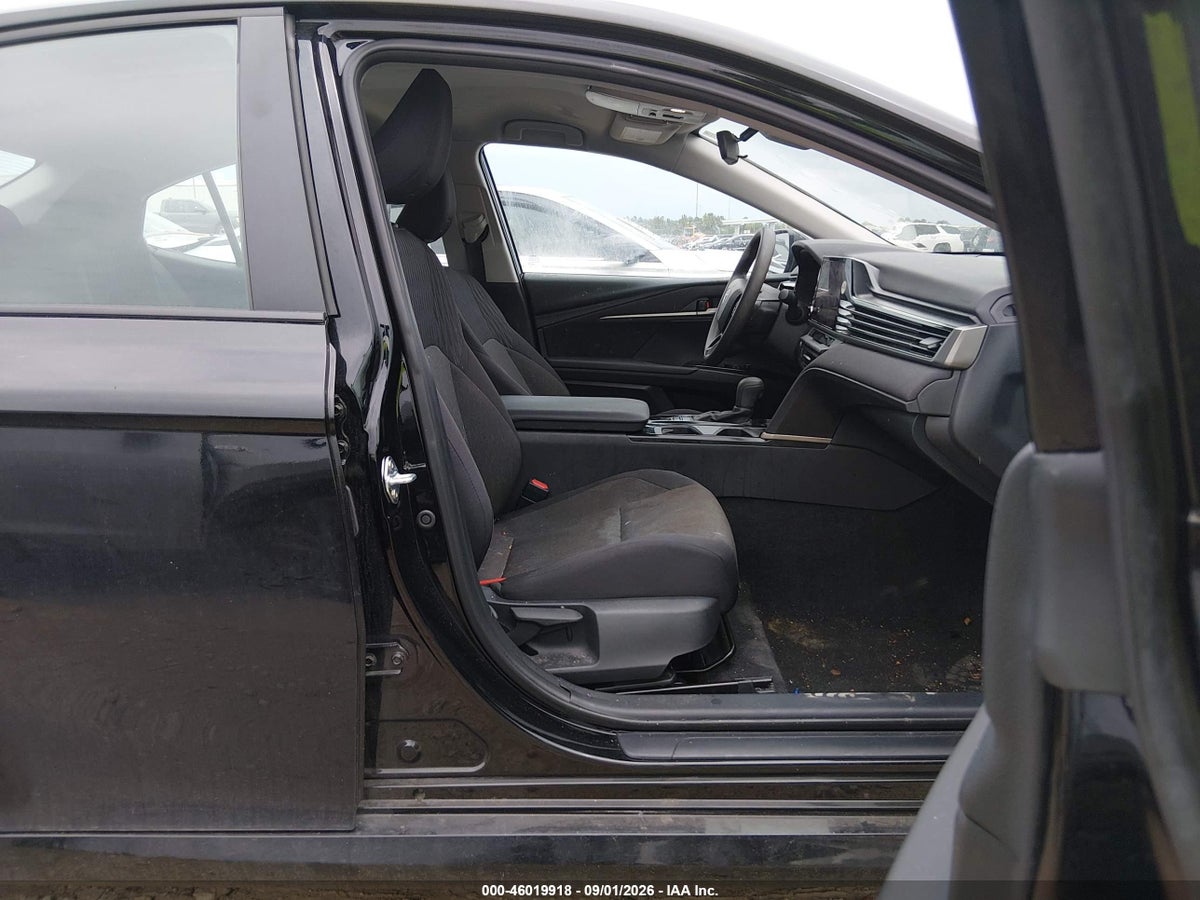 2025 TOYOTA CAMRY LE — снимка 5