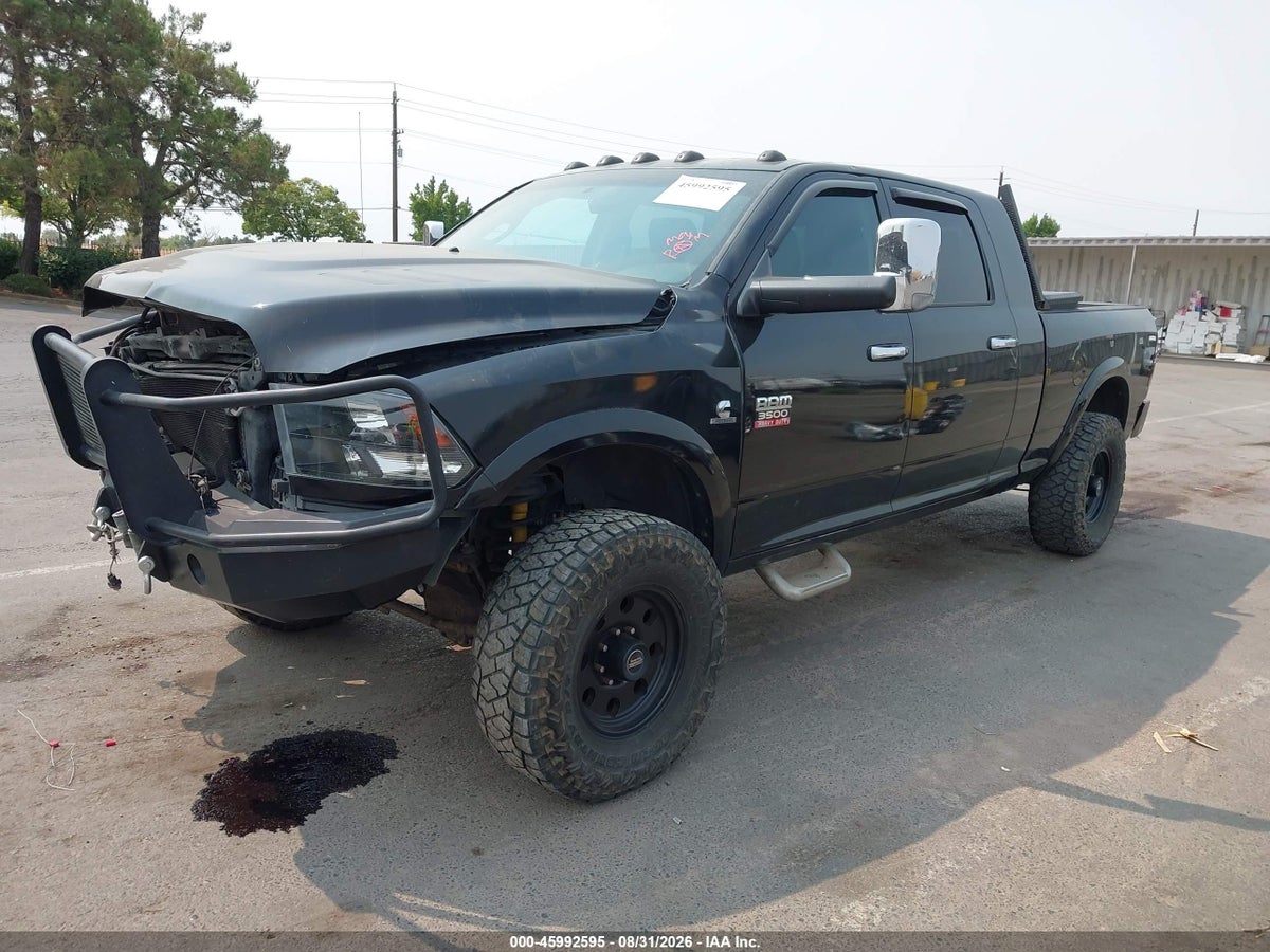 2012 RAM 3500 LARAMIE — снимка 2