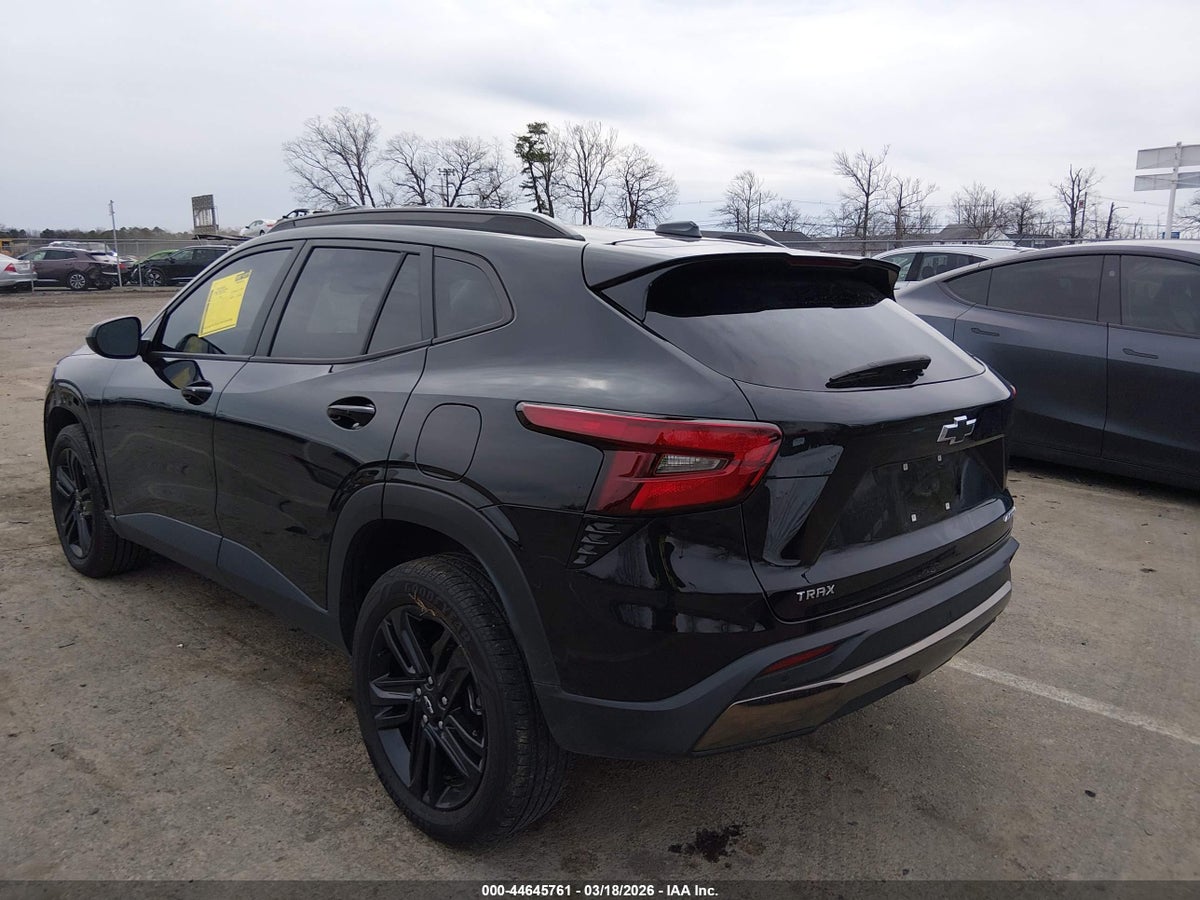 2025 CHEVROLET TRAX FWD ACTIV — снимка 3