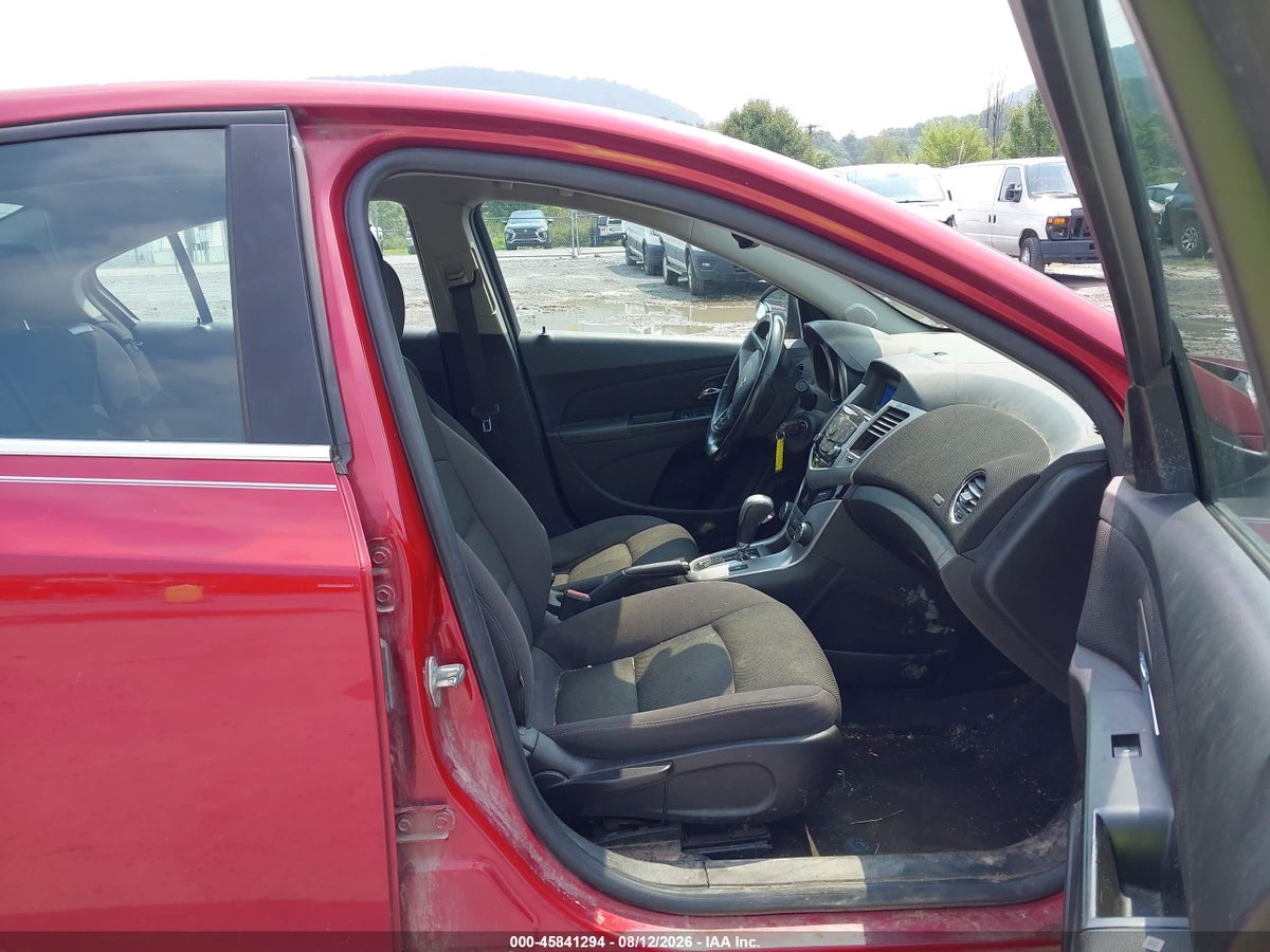 2013 CHEVROLET CRUZE 1LT AUTO — снимка 5