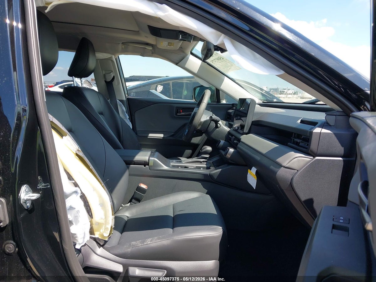 2026 TOYOTA RAV4 XLE PREMIUM — снимка 5