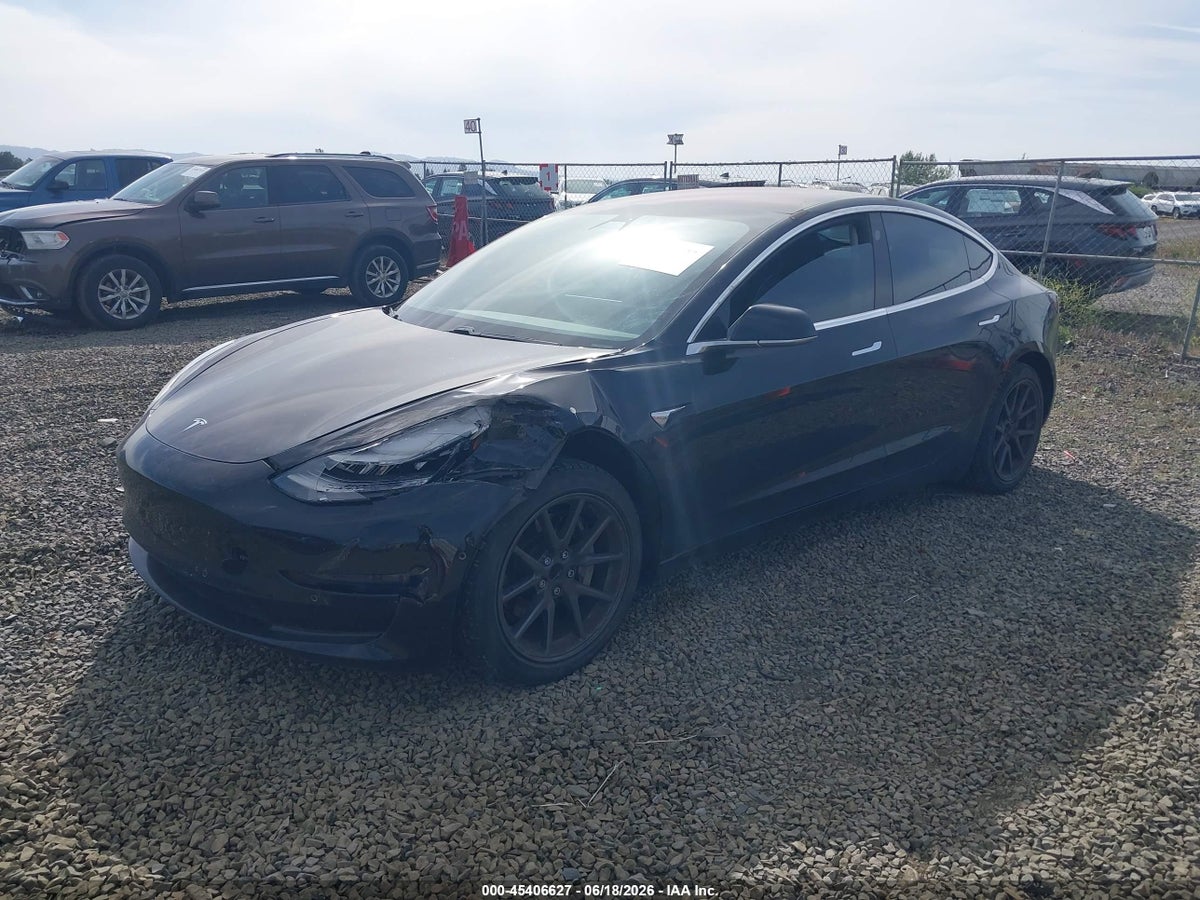 2018 TESLA MODEL 3 LONG RANGE/MID RANGE — снимка 2