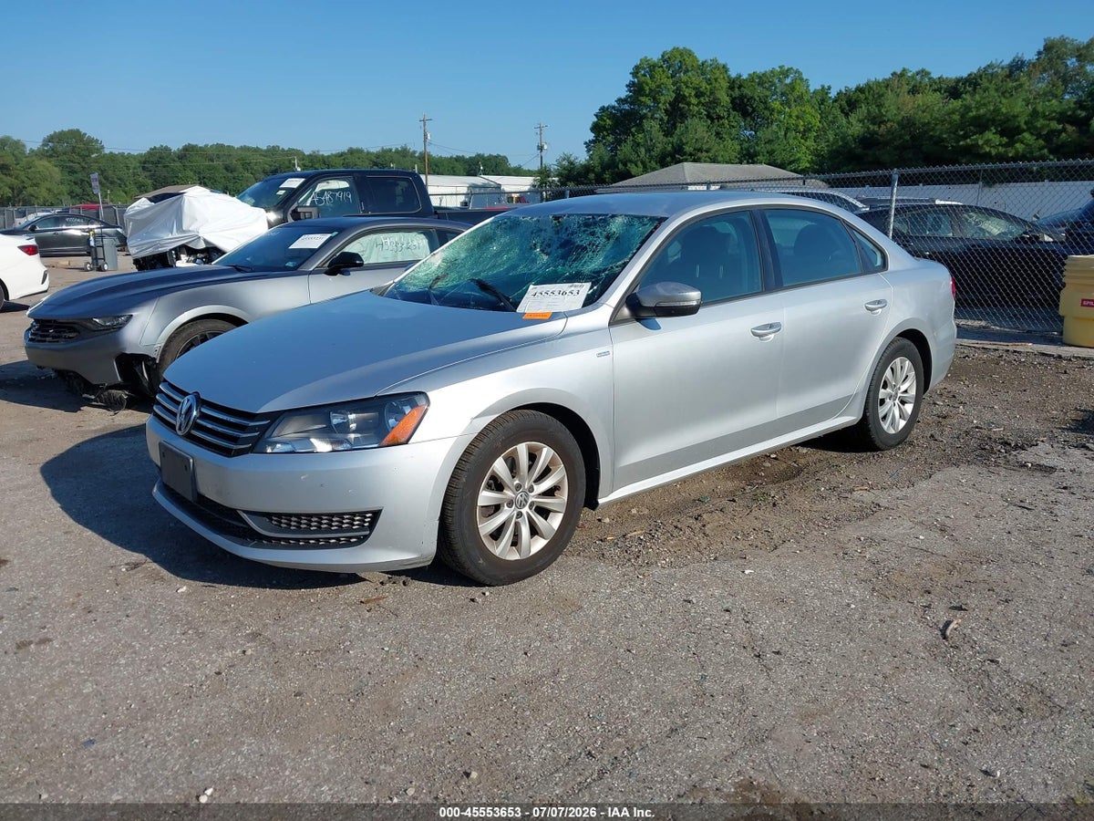 2015 VOLKSWAGEN PASSAT 1.8T WOLFSBURG EDITION — снимка 2
