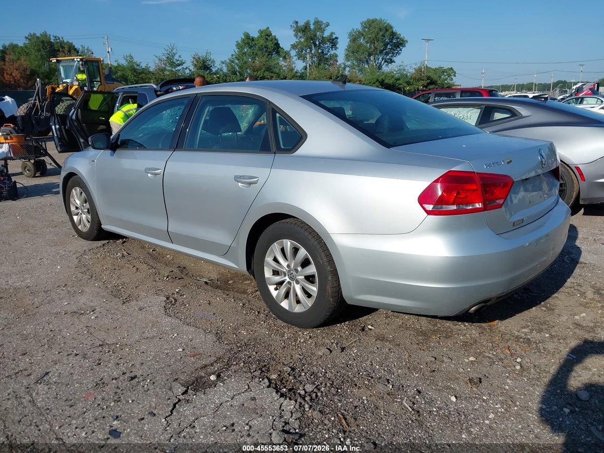 2015 VOLKSWAGEN PASSAT 1.8T WOLFSBURG EDITION — снимка 3