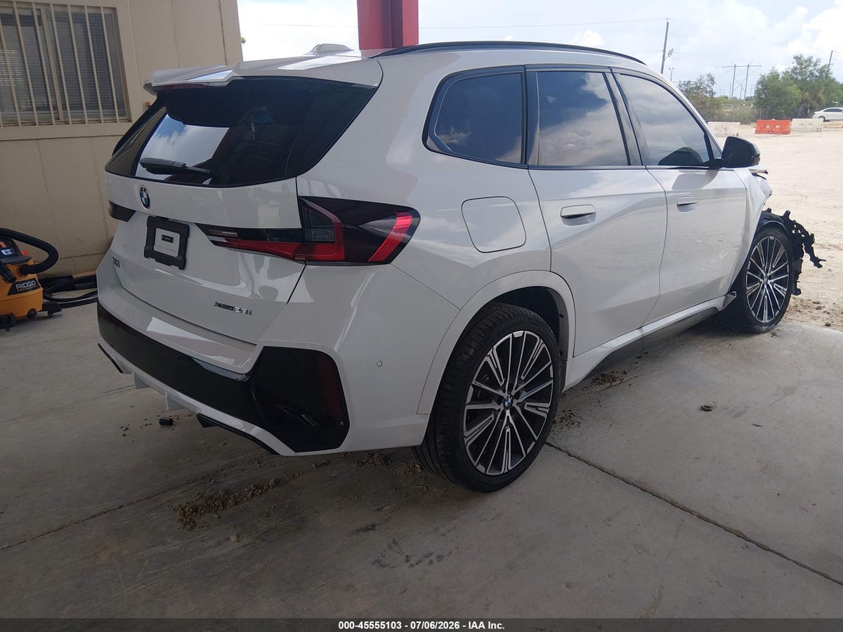2026 BMW X1 XDRIVE28I — снимка 4