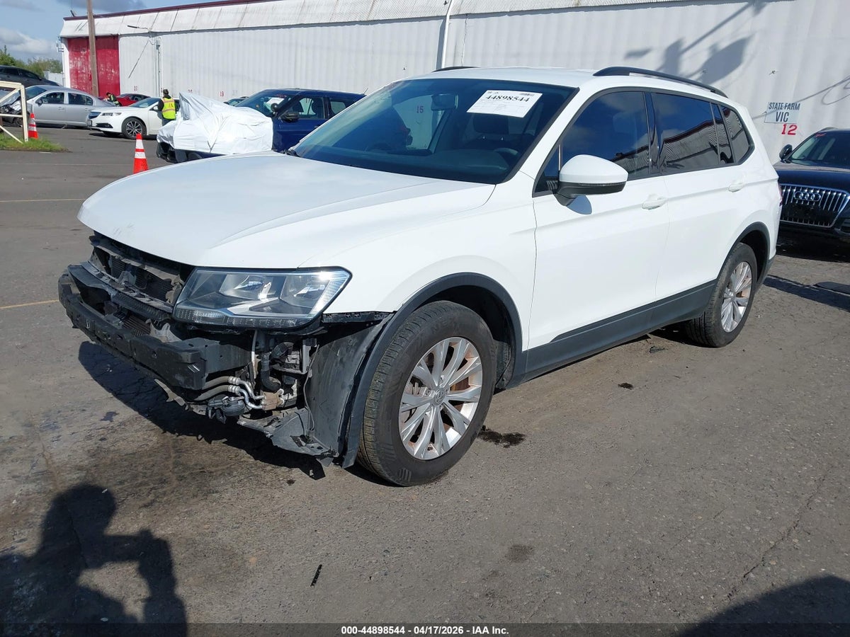 2019 VOLKSWAGEN TIGUAN 2.0T S — снимка 2
