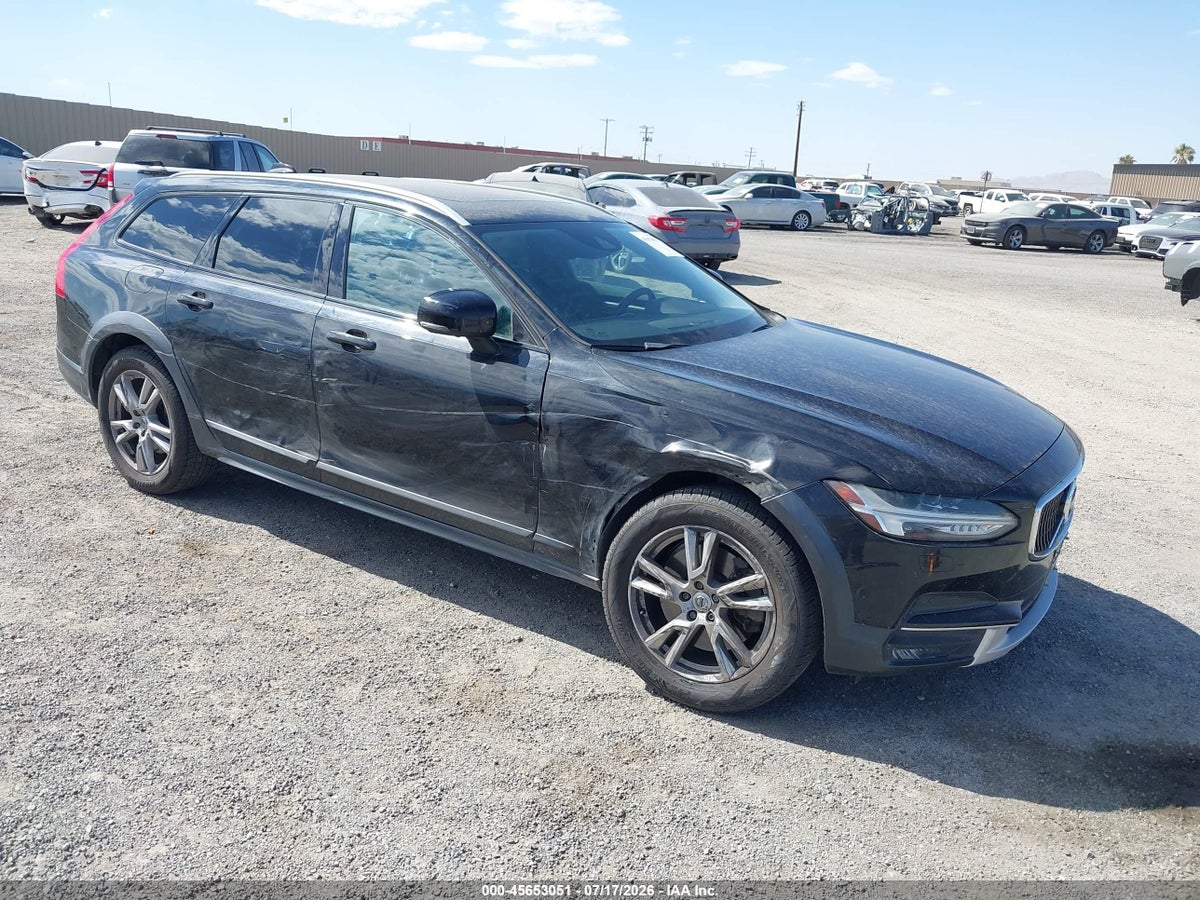 2018 VOLVO V90 CROSS COUNTRY T5