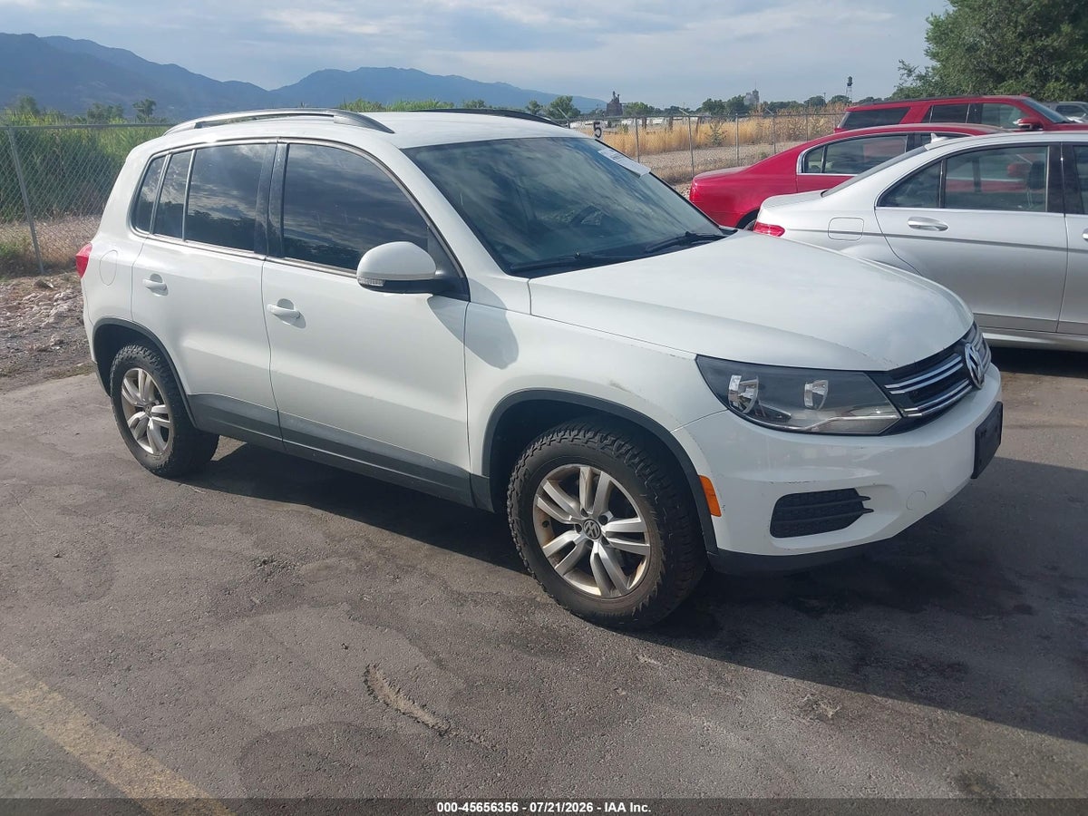 2016 VOLKSWAGEN TIGUAN S