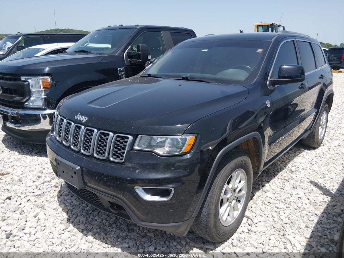 2020 JEEP GRAND CHEROKEE LAREDO E 4X4 — снимка 2