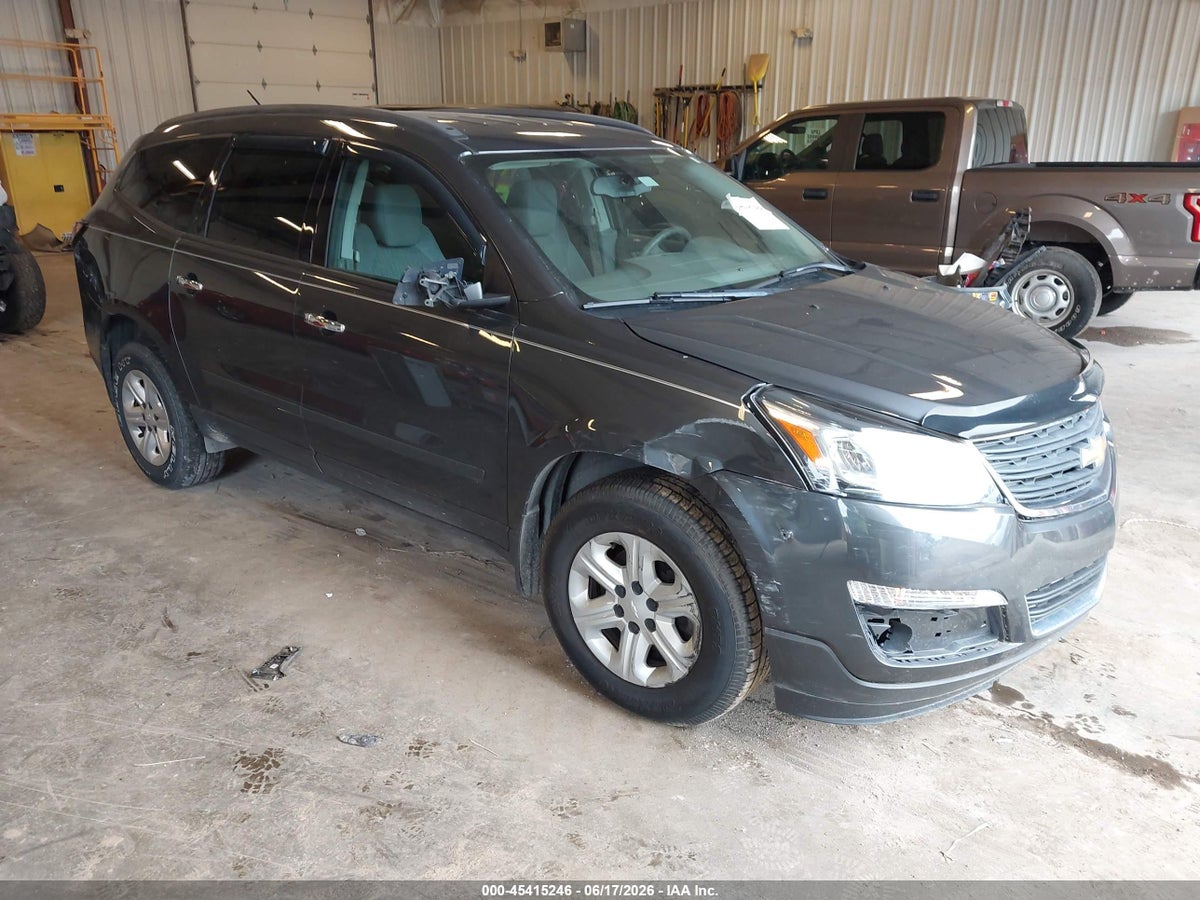 2013 CHEVROLET TRAVERSE LS