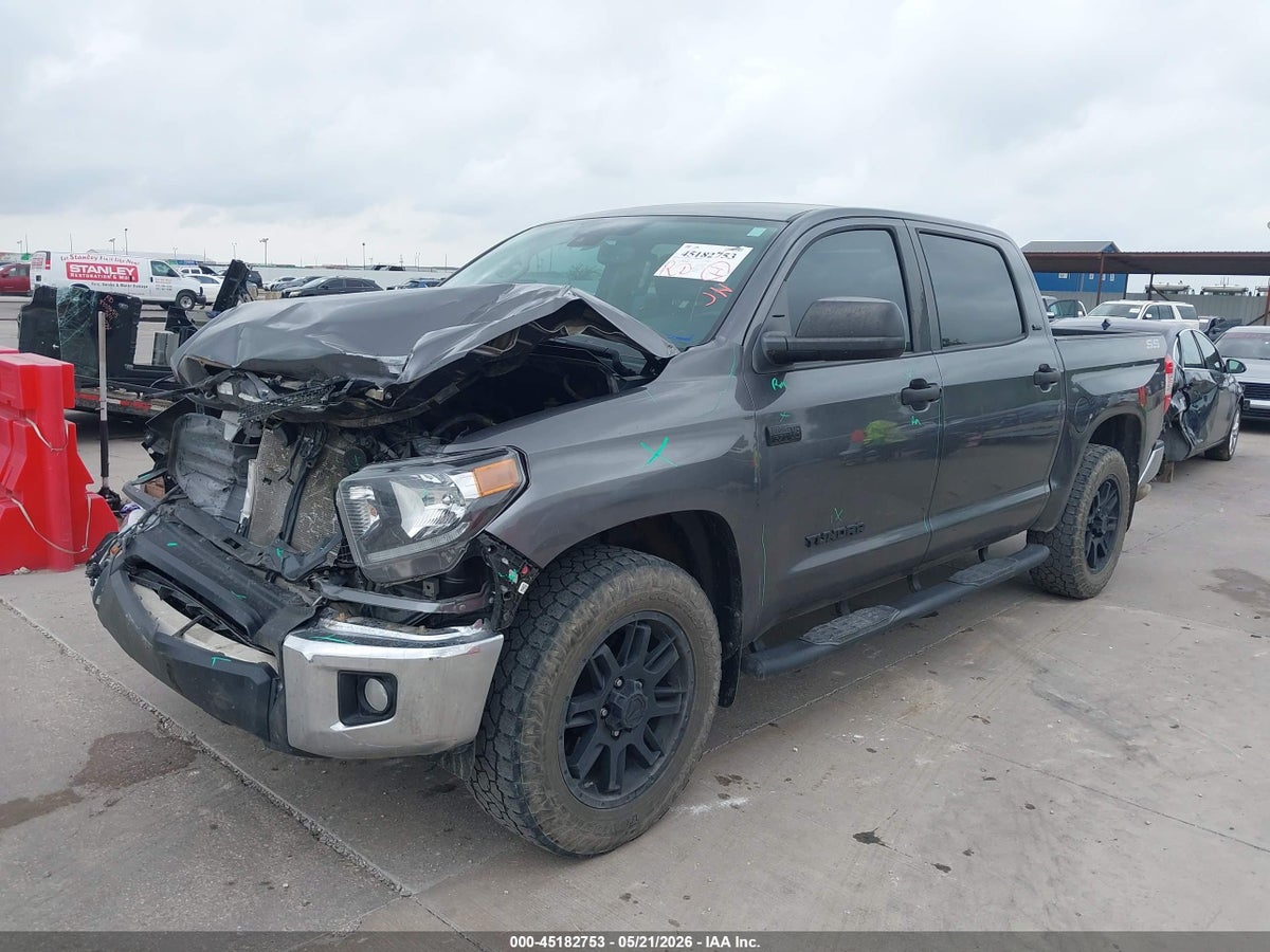 2021 TOYOTA TUNDRA SR5 — снимка 2