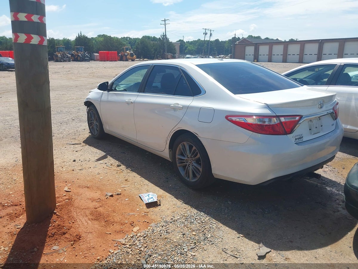 2017 TOYOTA CAMRY SE — снимка 3