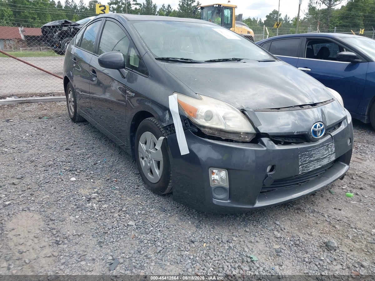 2010 TOYOTA PRIUS III