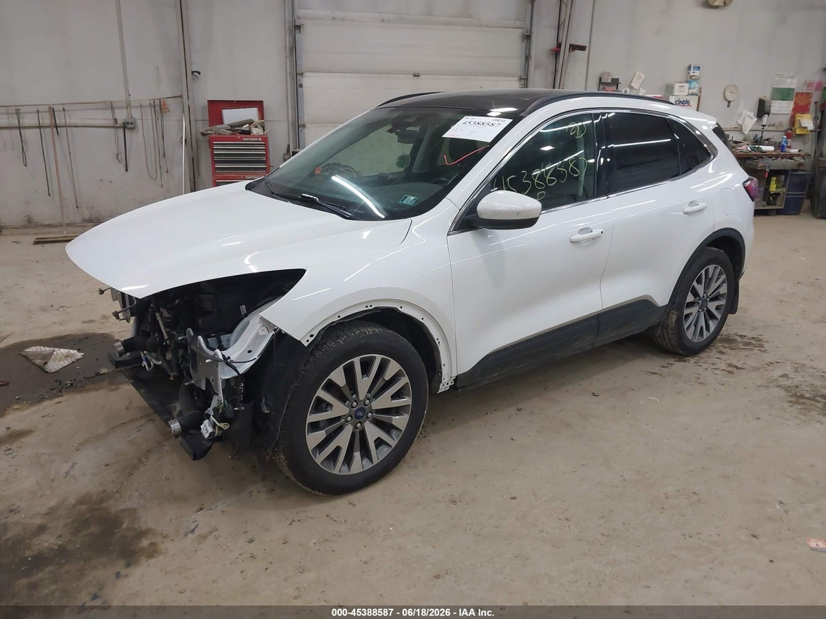 2022 FORD ESCAPE TITANIUM — снимка 2