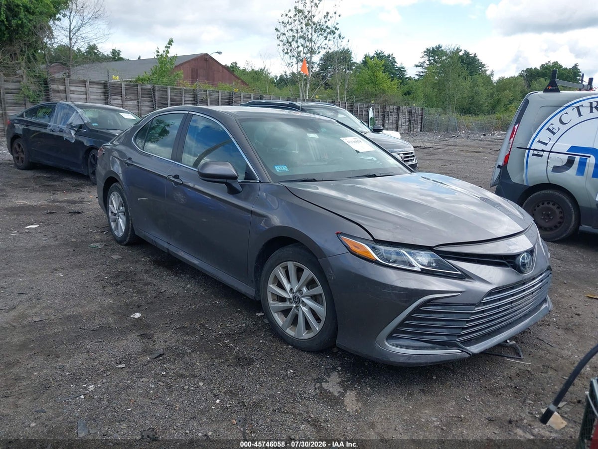 2023 TOYOTA CAMRY LE