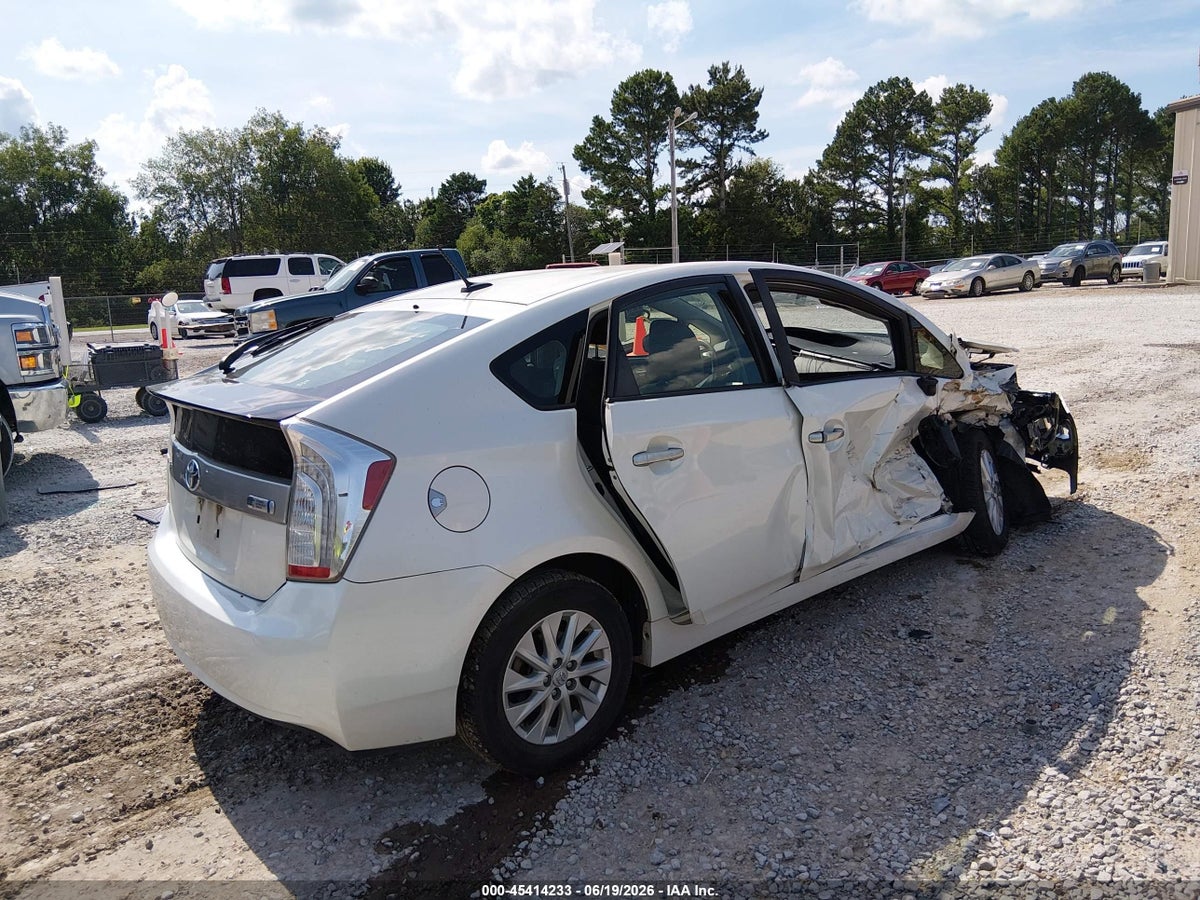2014 TOYOTA PRIUS PLUG-IN — снимка 4
