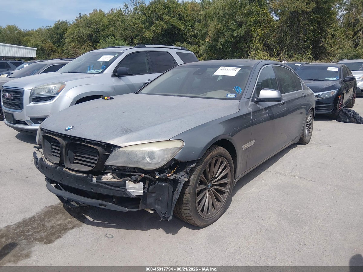 2012 BMW 750LI — снимка 2