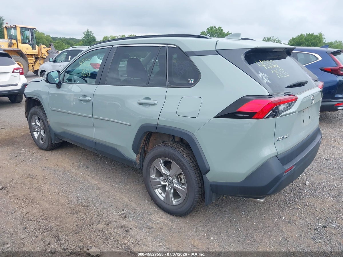 2023 TOYOTA RAV4 XLE — снимка 3
