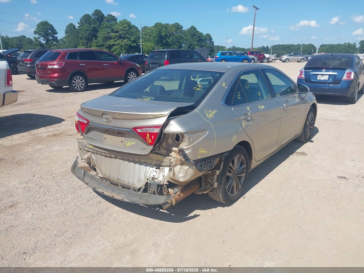 2015 TOYOTA CAMRY SE — снимка 4