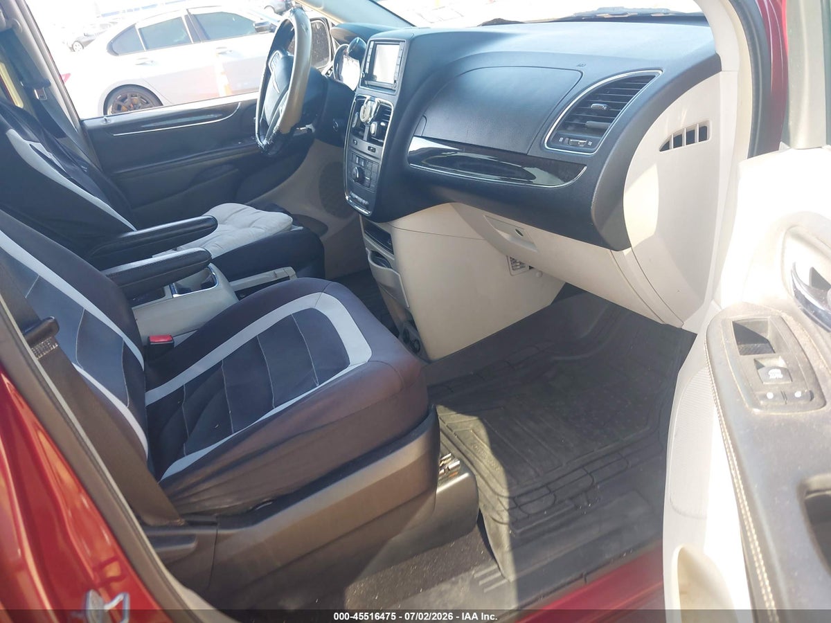 2012 CHRYSLER TOWN & COUNTRY TOURING — снимка 5