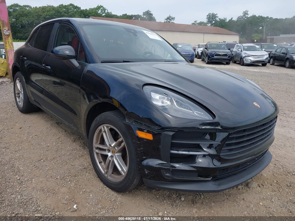 2020 PORSCHE MACAN