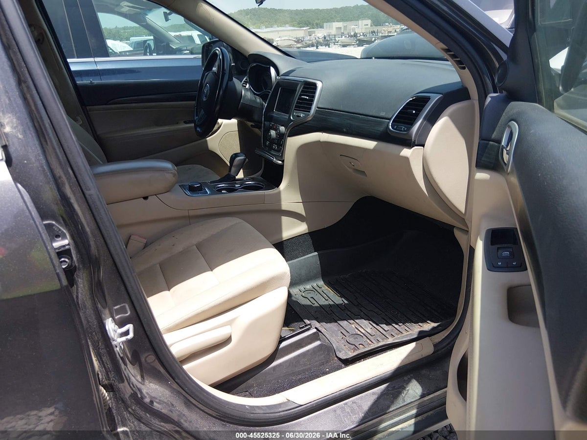 2019 JEEP GRAND CHEROKEE LAREDO E 4X4 — снимка 5