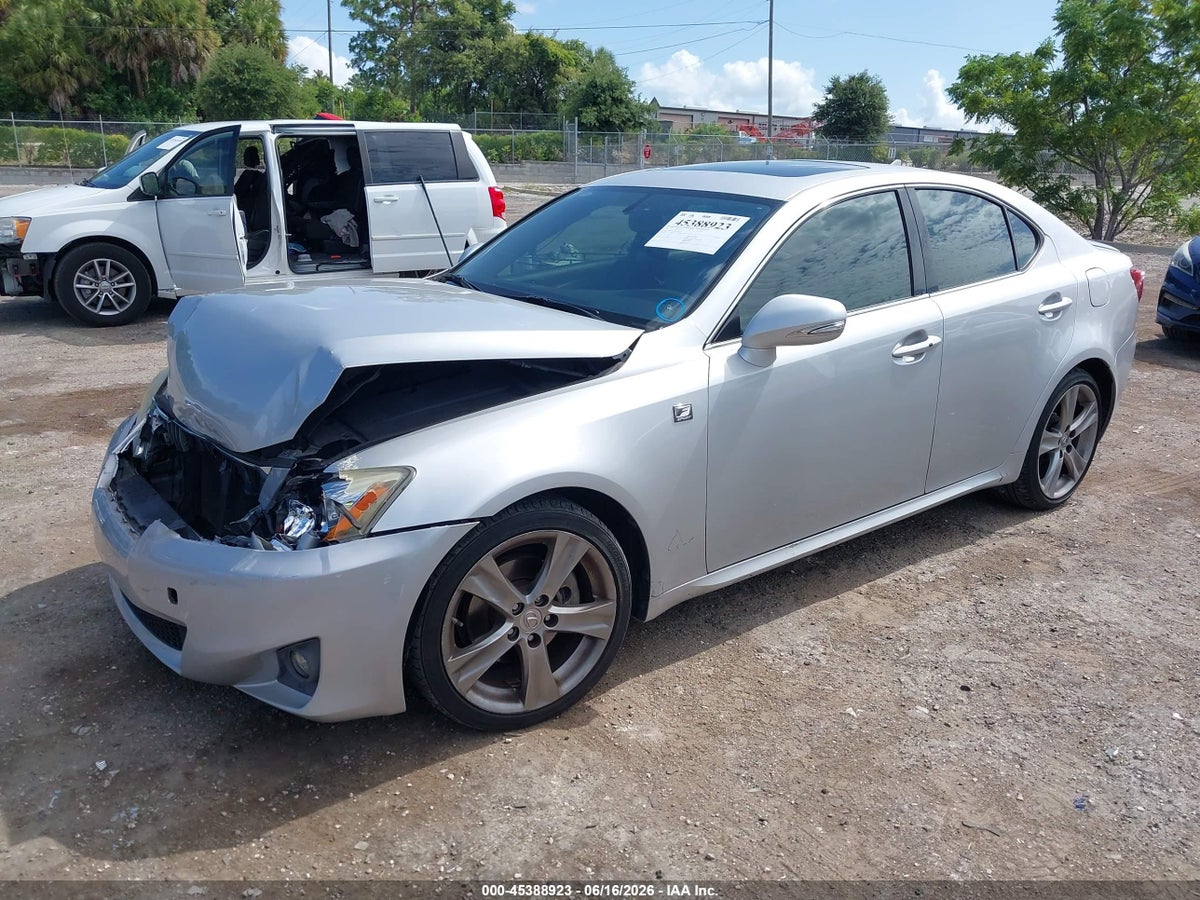 2011 LEXUS IS 250 — снимка 2