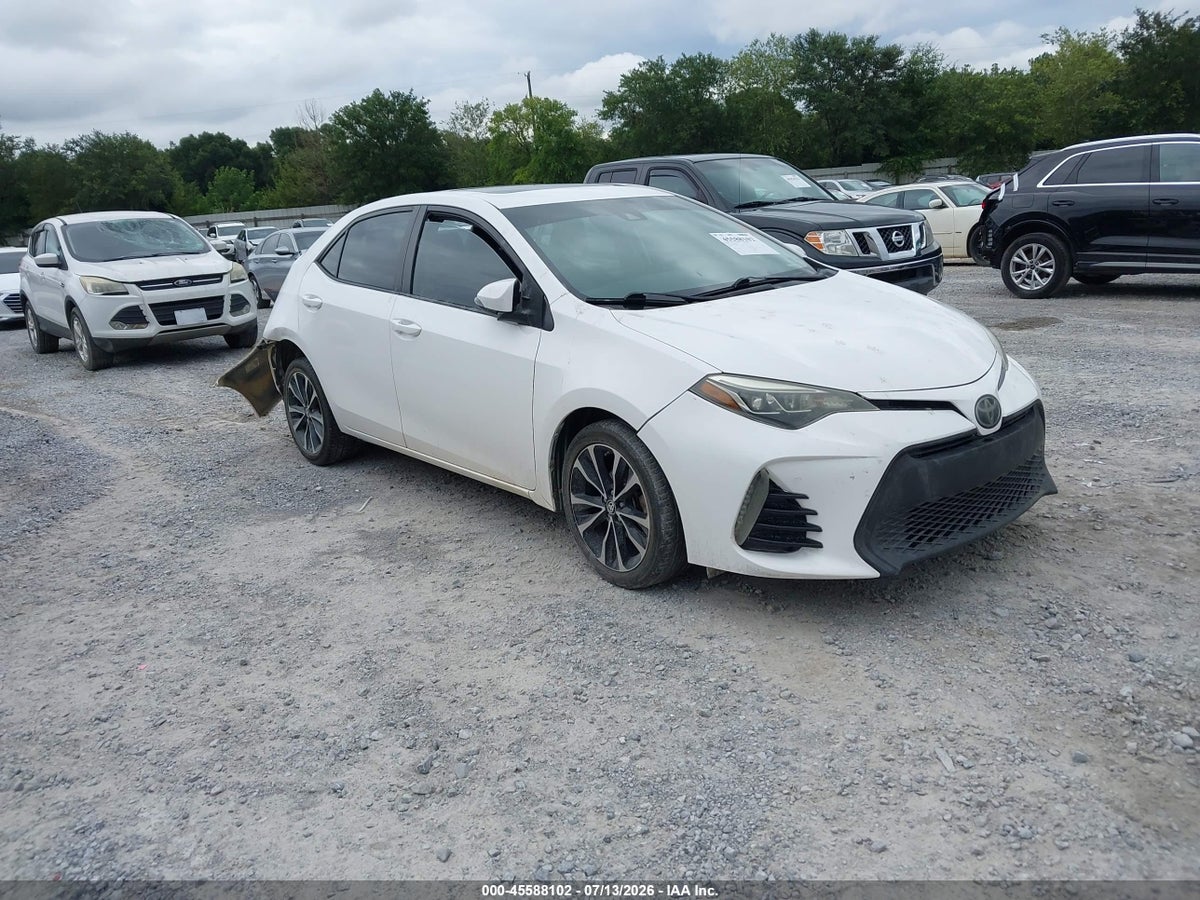 2017 TOYOTA COROLLA SE