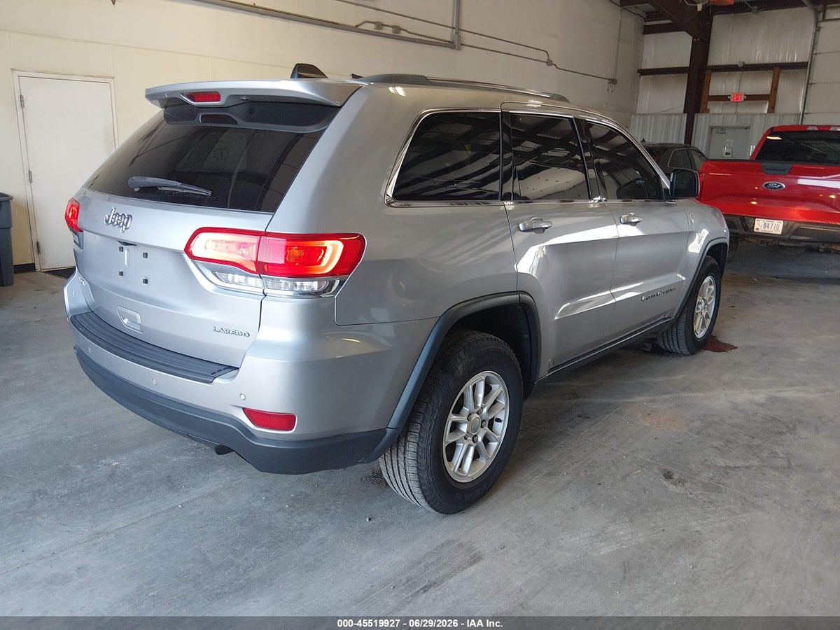 2019 JEEP GRAND CHEROKEE LAREDO E 4X4 — снимка 4