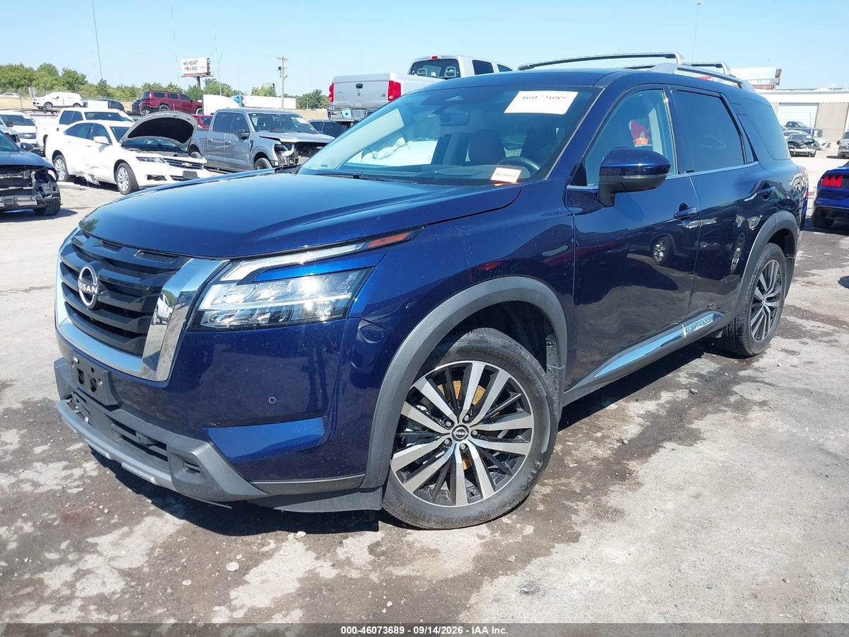2023 NISSAN PATHFINDER PLATINUM 4WD — снимка 2