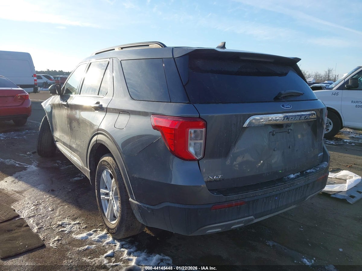 2021 FORD EXPLORER XLT — снимка 3