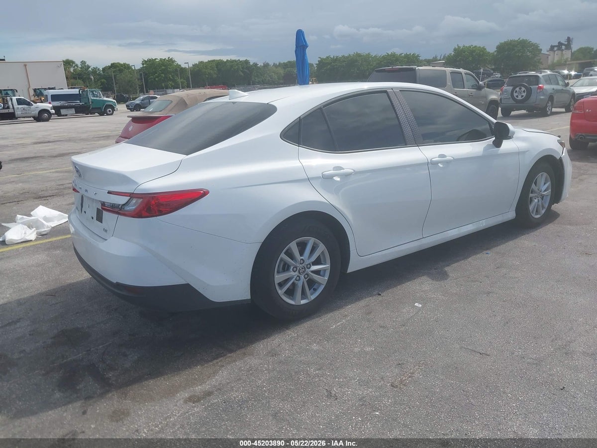 2025 TOYOTA CAMRY LE — снимка 4