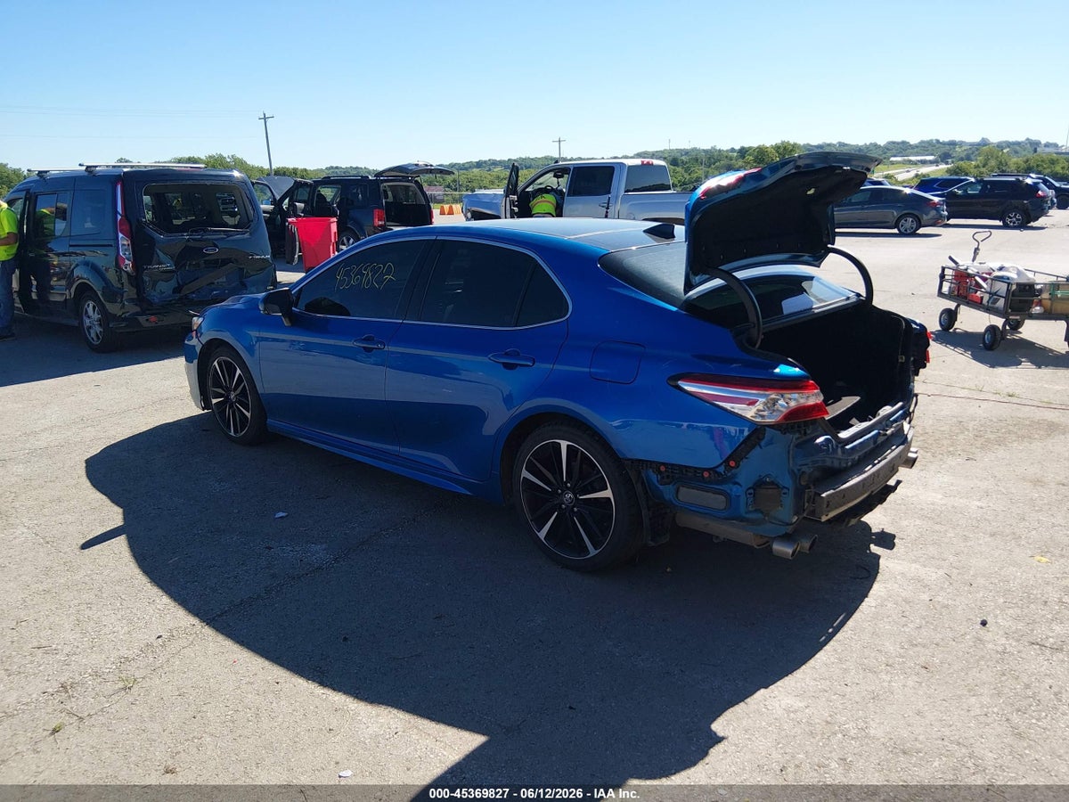 2020 TOYOTA CAMRY XSE — снимка 3