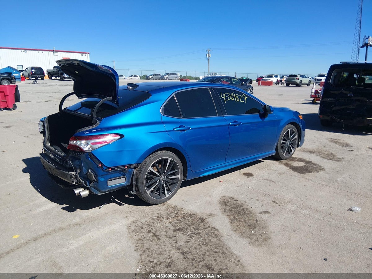 2020 TOYOTA CAMRY XSE — снимка 4
